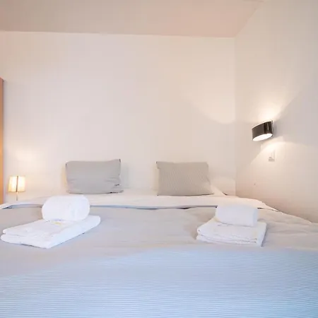 Waldhof 1 - Waldhof 4 By ארוזה